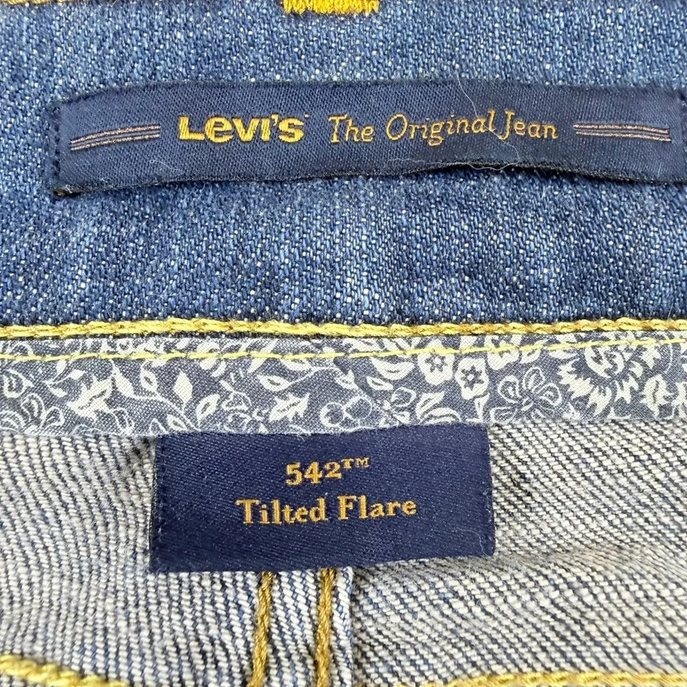 Levis 542 Tilted Flare Jeans Womens 10 Medium Blue Denim Mid‎ Rise